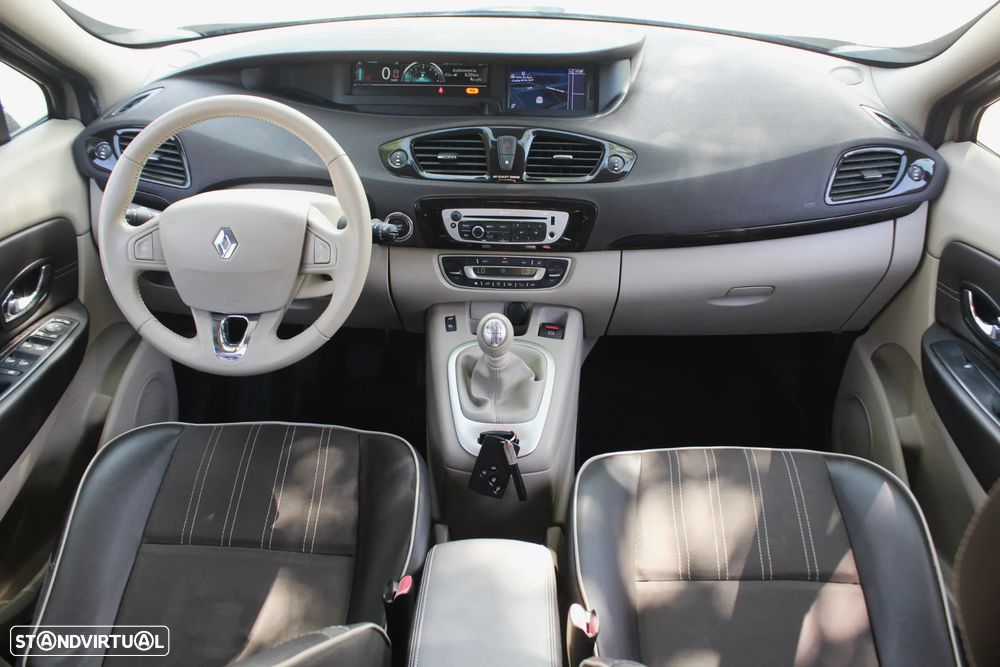 Renault Grand Scénic 1.5 dCi Dynamique S SS - 44