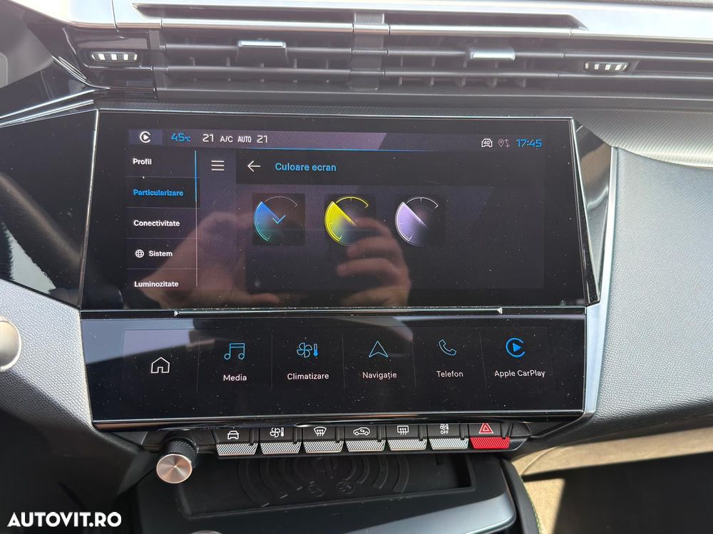 Peugeot 408 1.6L 180 PHEV GT - 24