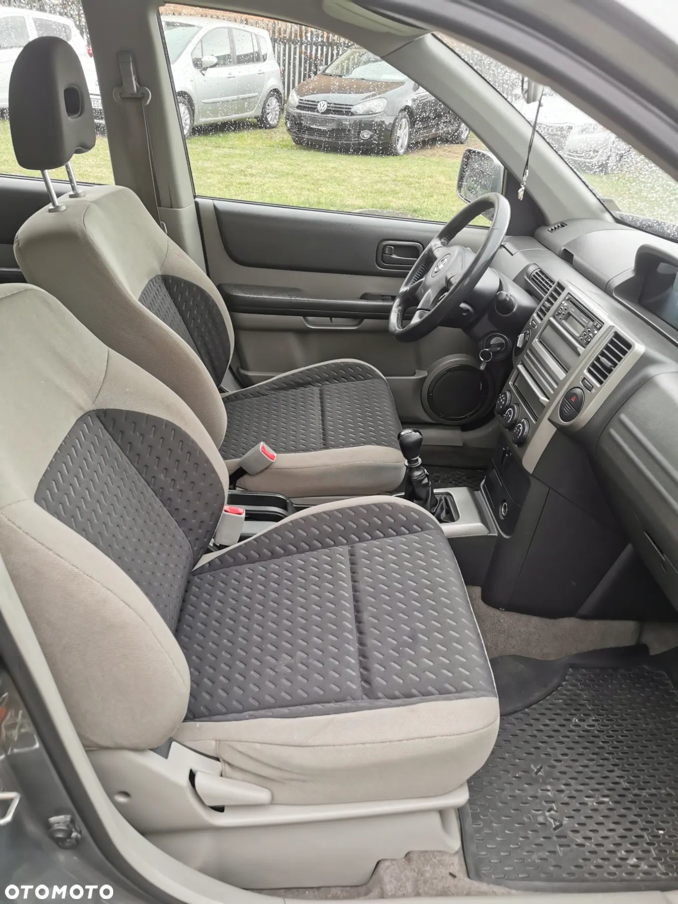 Nissan X-Trail 2.2 dCi Elegance - 10