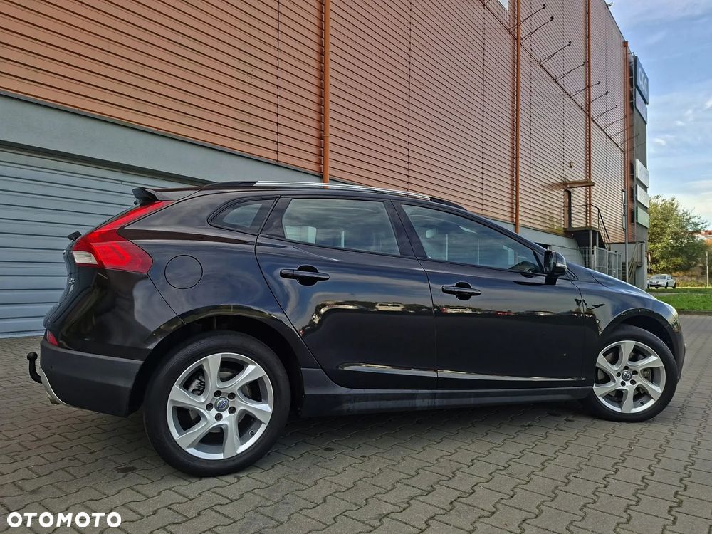 Volvo V40 D3 Geartronic Momentum - 26