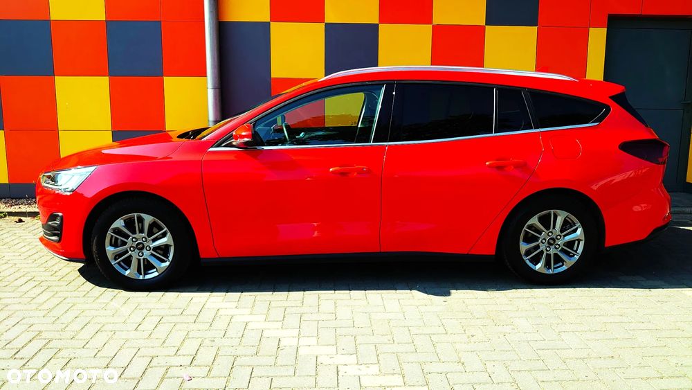 Ford Focus SW 1.0 EcoBoost Titanium X - 3