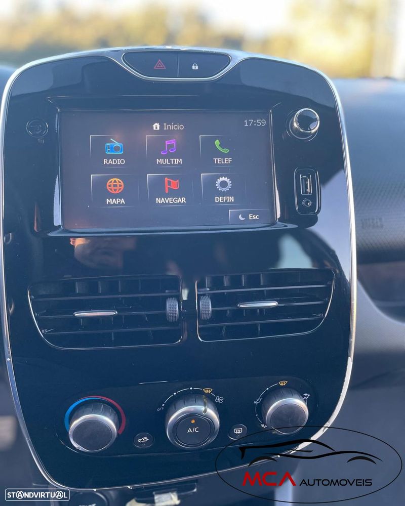 Renault Clio Sport Tourer 1.5 dCi Dynamique S - 21