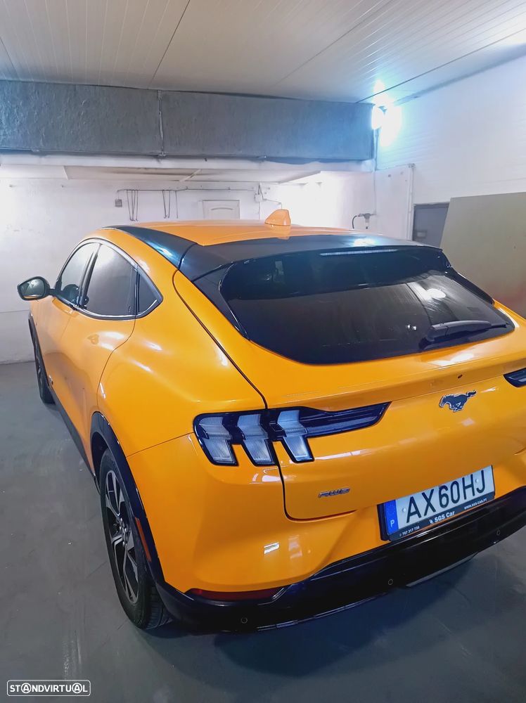 Ford Mustang Mach-E AWD - 5
