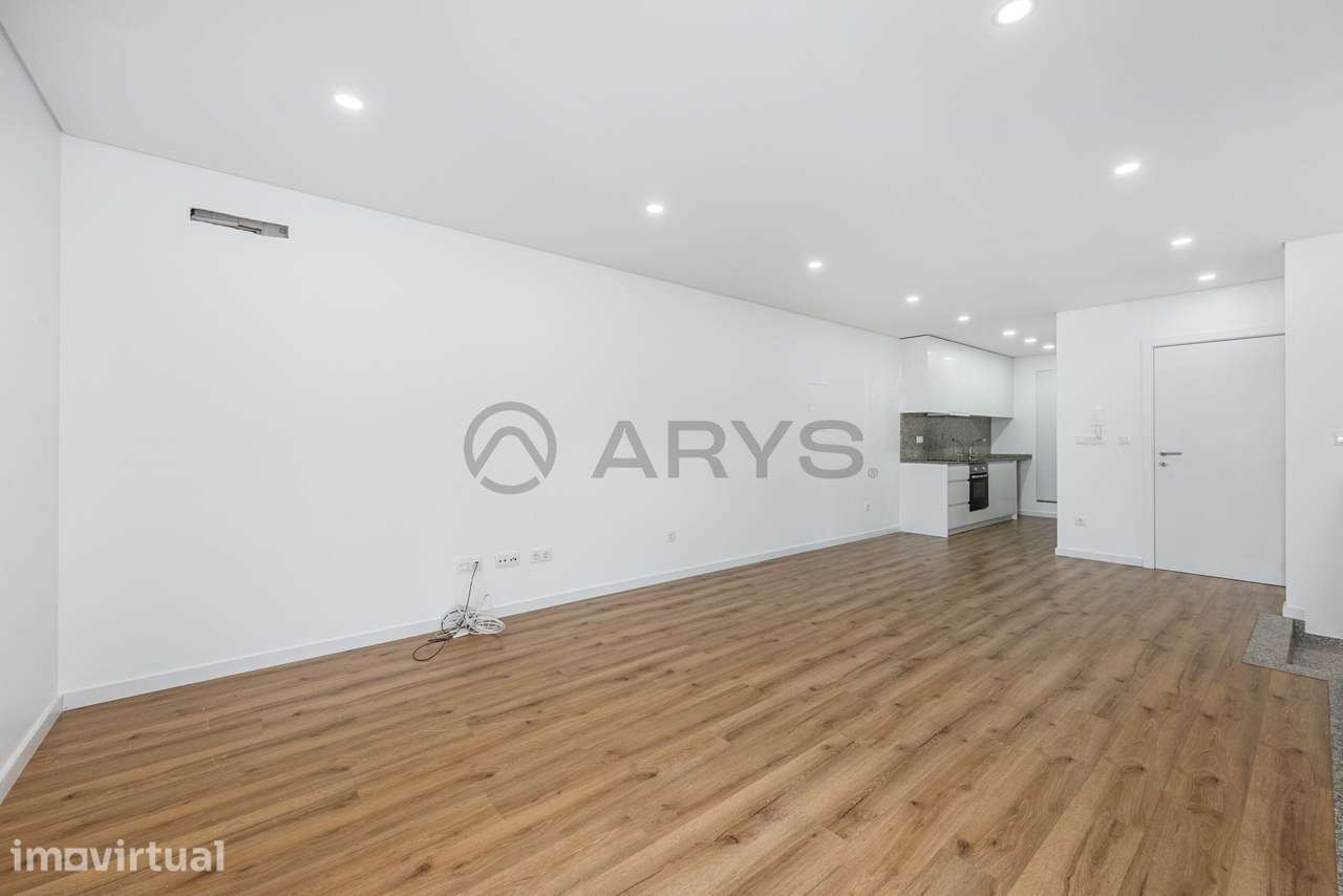 APARTAMENTO T2 SEMI-NOVO EM CABREIROS, BRAGA - Grande imagem: 4/14