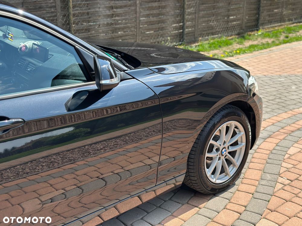 BMW Seria 1 120d Sport-Aut Sport Line - 5