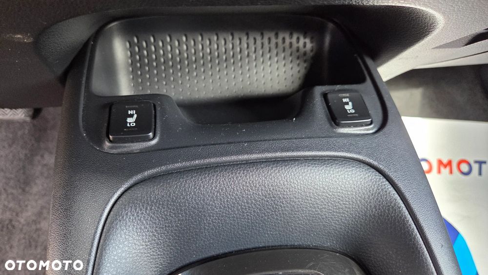 Toyota Corolla 1.8 Hybrid Comfort - 11