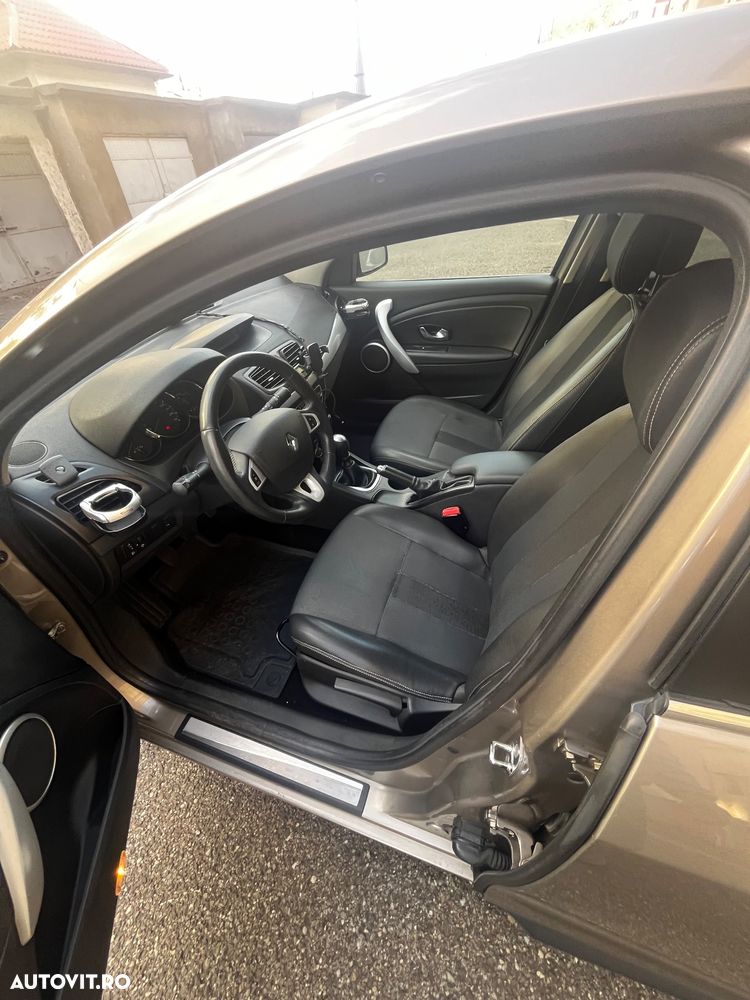 Renault Fluence 1.5dCi Dynamique - 6