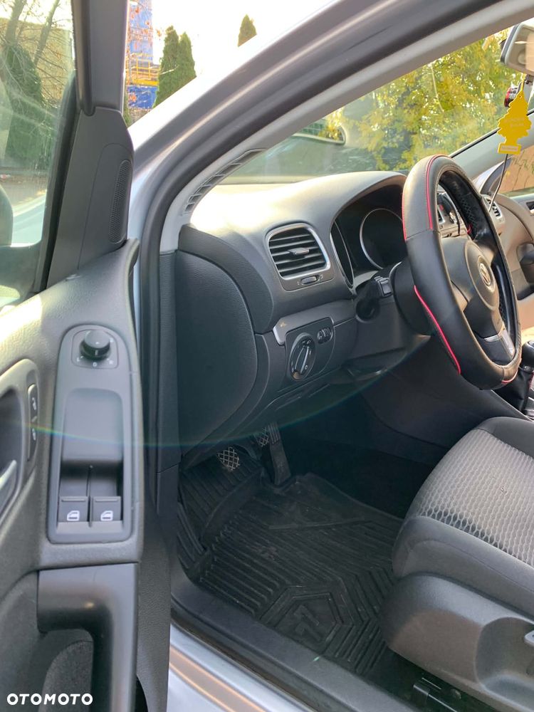 Volkswagen Golf - 7