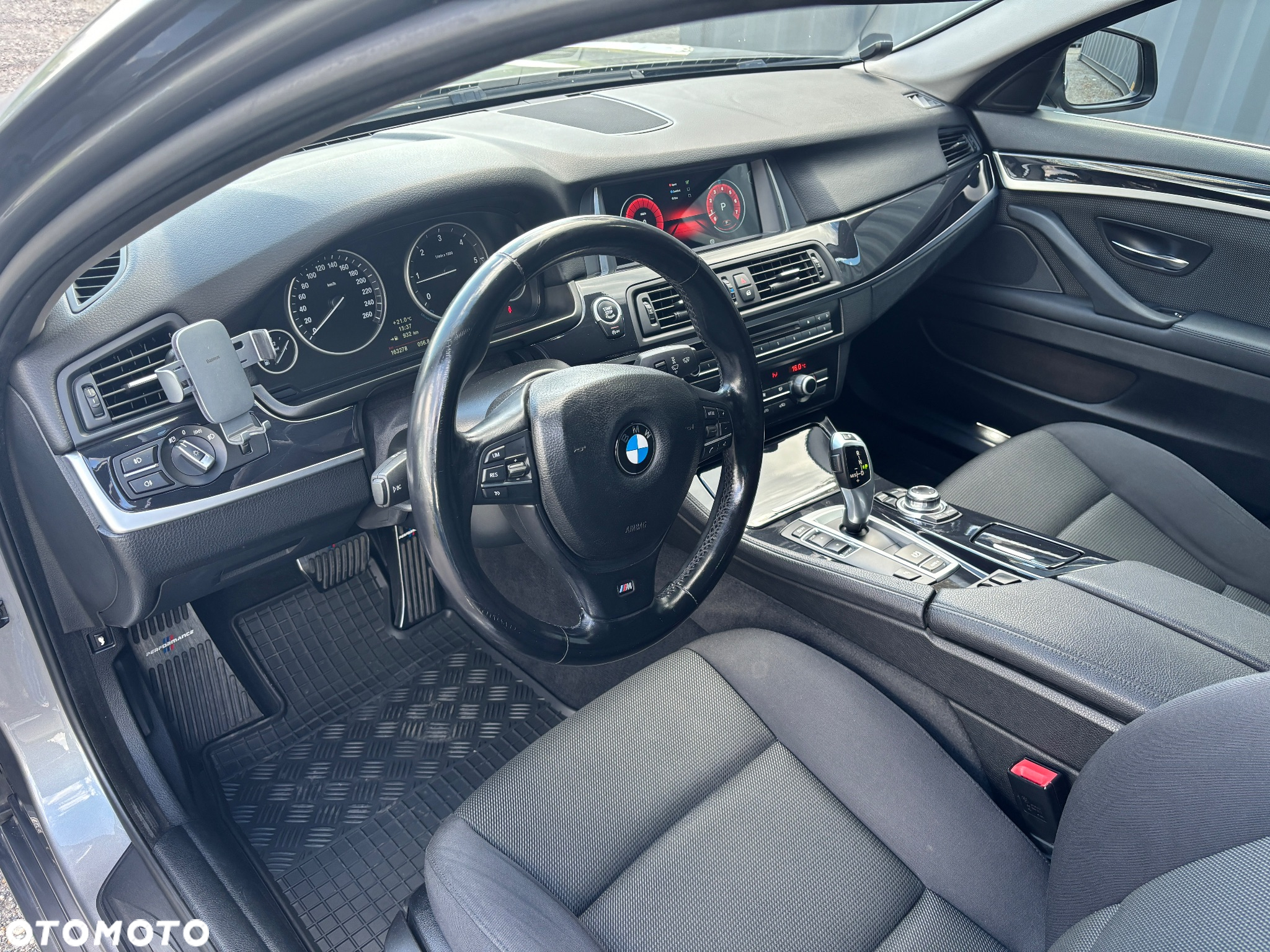 BMW Seria 5 - 26
