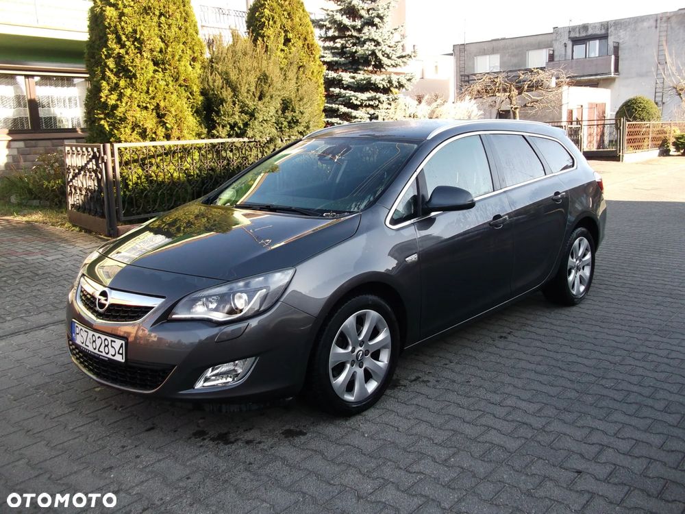 Opel Astra 2.0 CDTI Automatik Exklusiv - 1