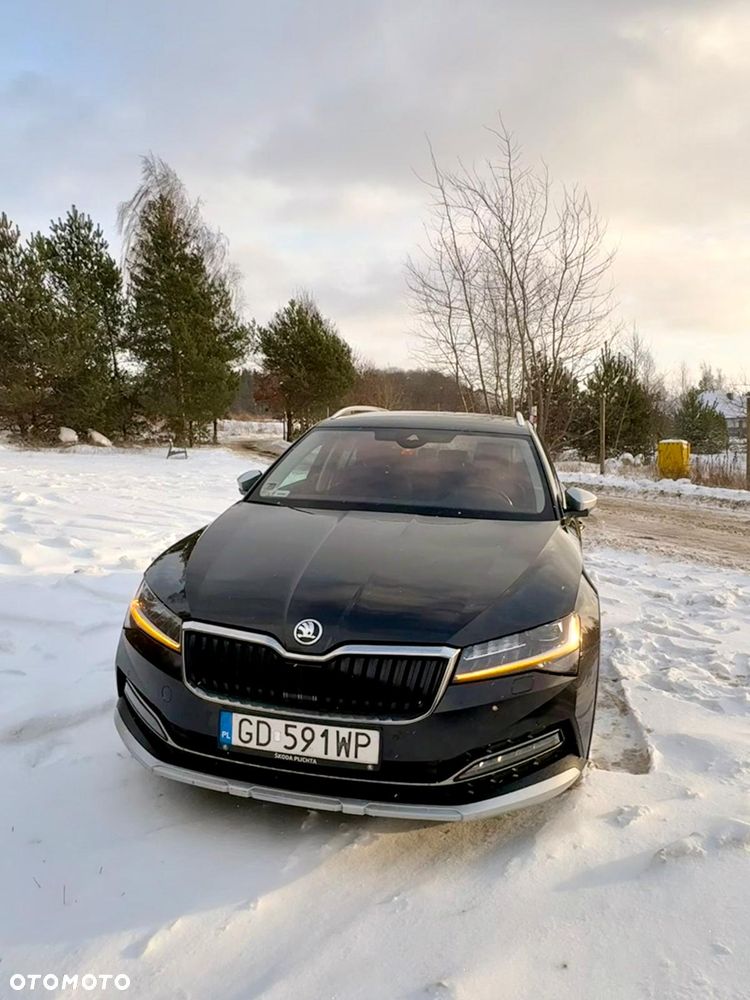 Skoda Superb 2.0 TSI 4x4 Scout DSG - 1