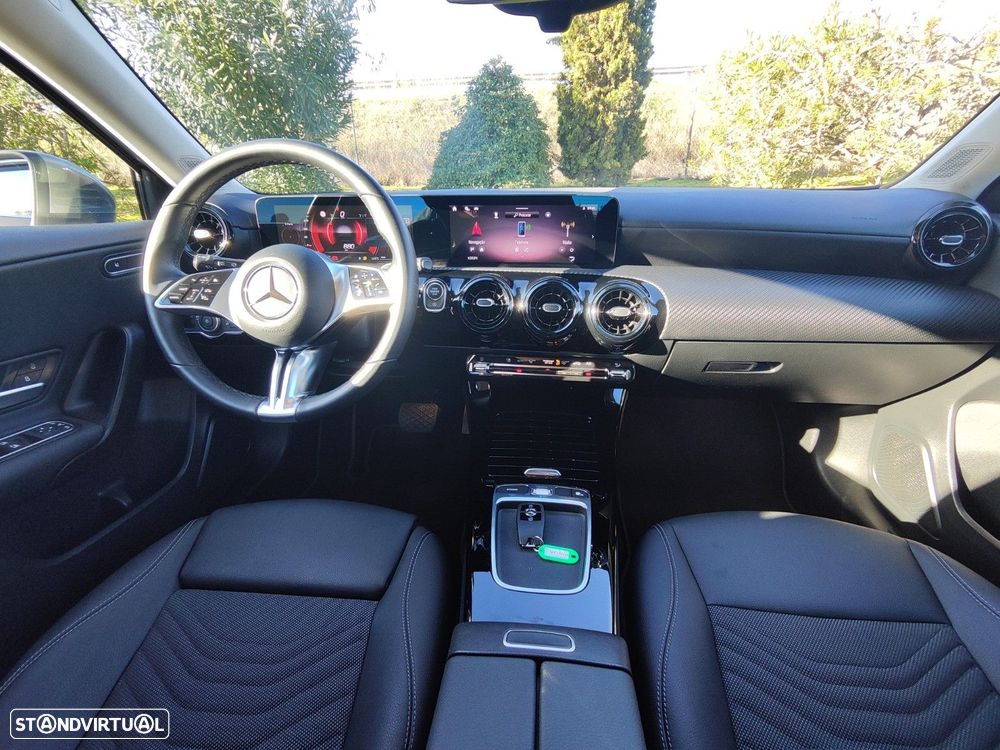 Mercedes-Benz A 200 Standard - 9