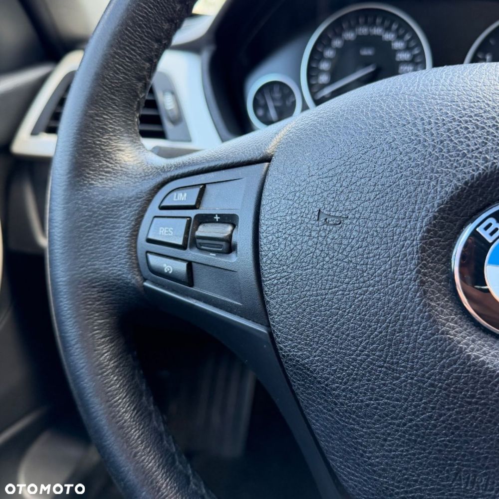 BMW Seria 3 - 19