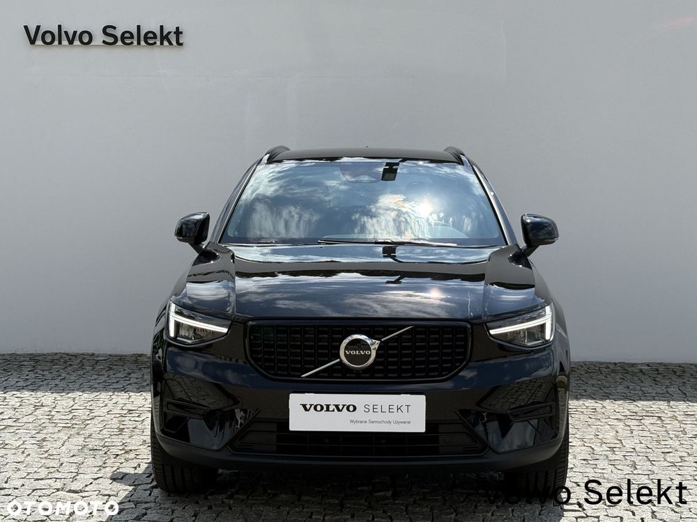 Volvo XC 40 - 4