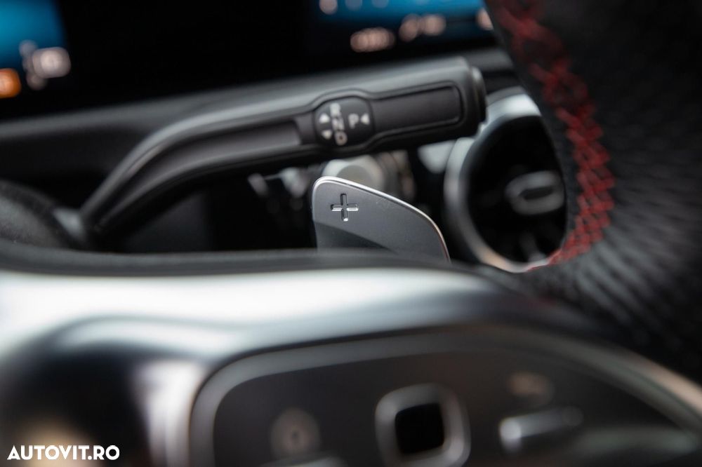 Mercedes-Benz CLA - 16