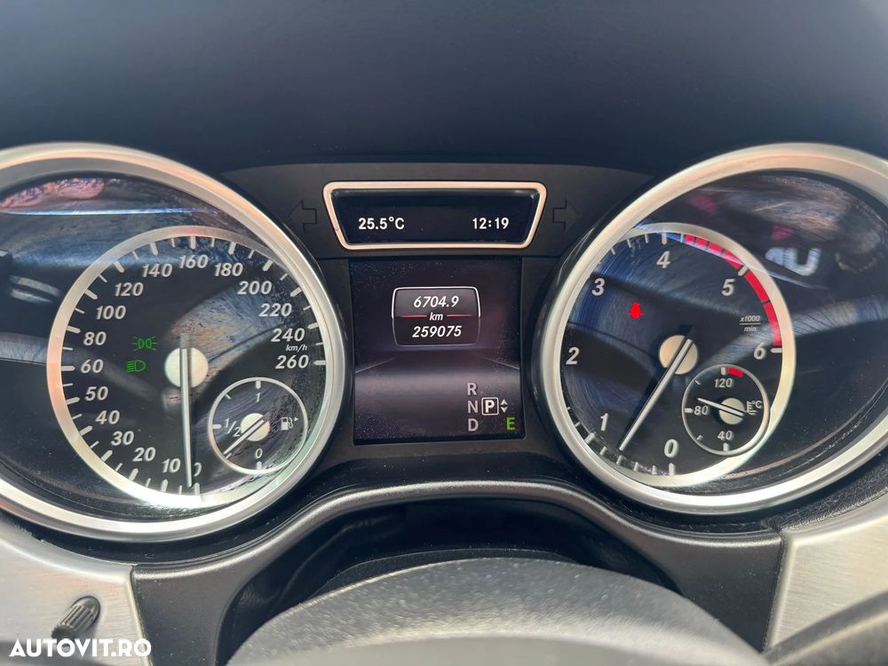 Mercedes-Benz ML 250 BlueTec 4MATIC Aut - 36