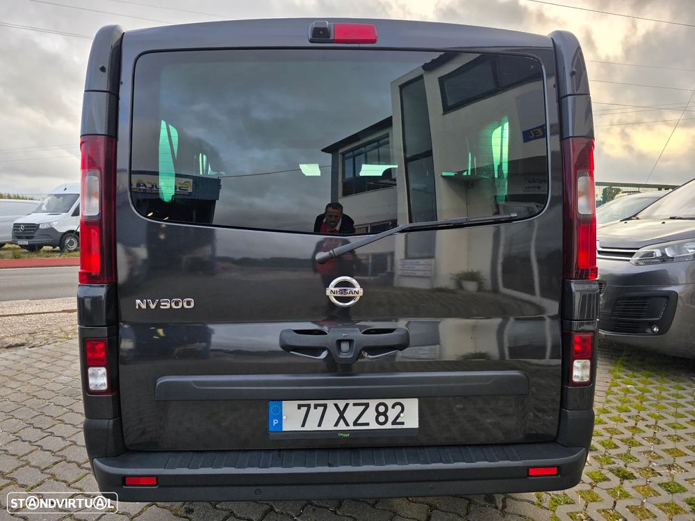Nissan NV300 - 11