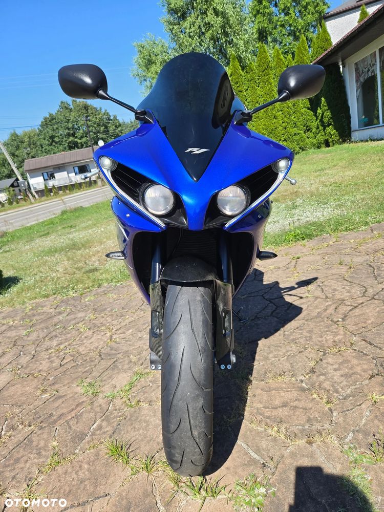 Yamaha YZF - 17