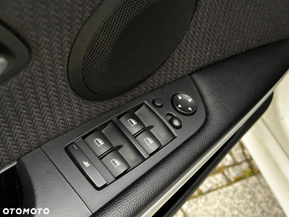 BMW Seria 3 316d - 21