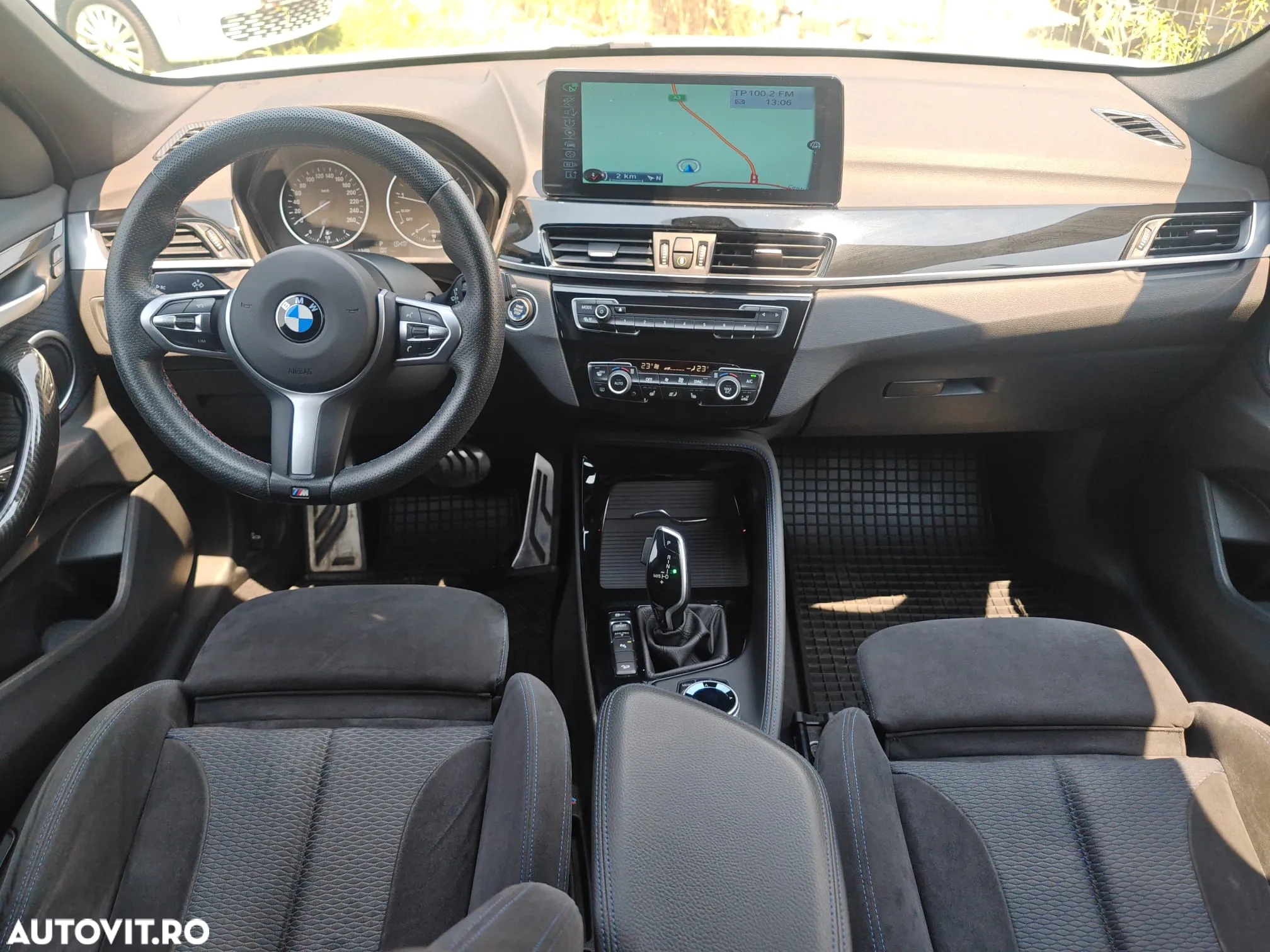 BMW X1 xDrive20i AT M Sport - 9
