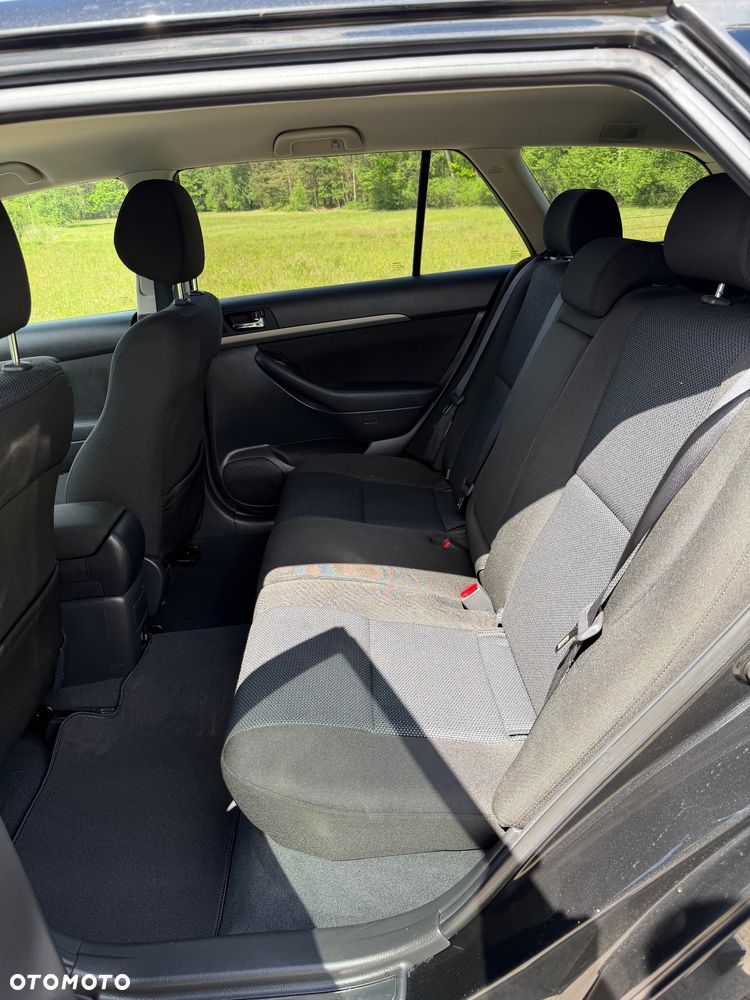 Toyota Avensis 1.8 VVT-i Edition - 12