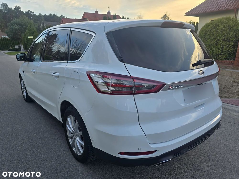 Ford S-Max 2.0 TDCi Titanium PowerShift - 2