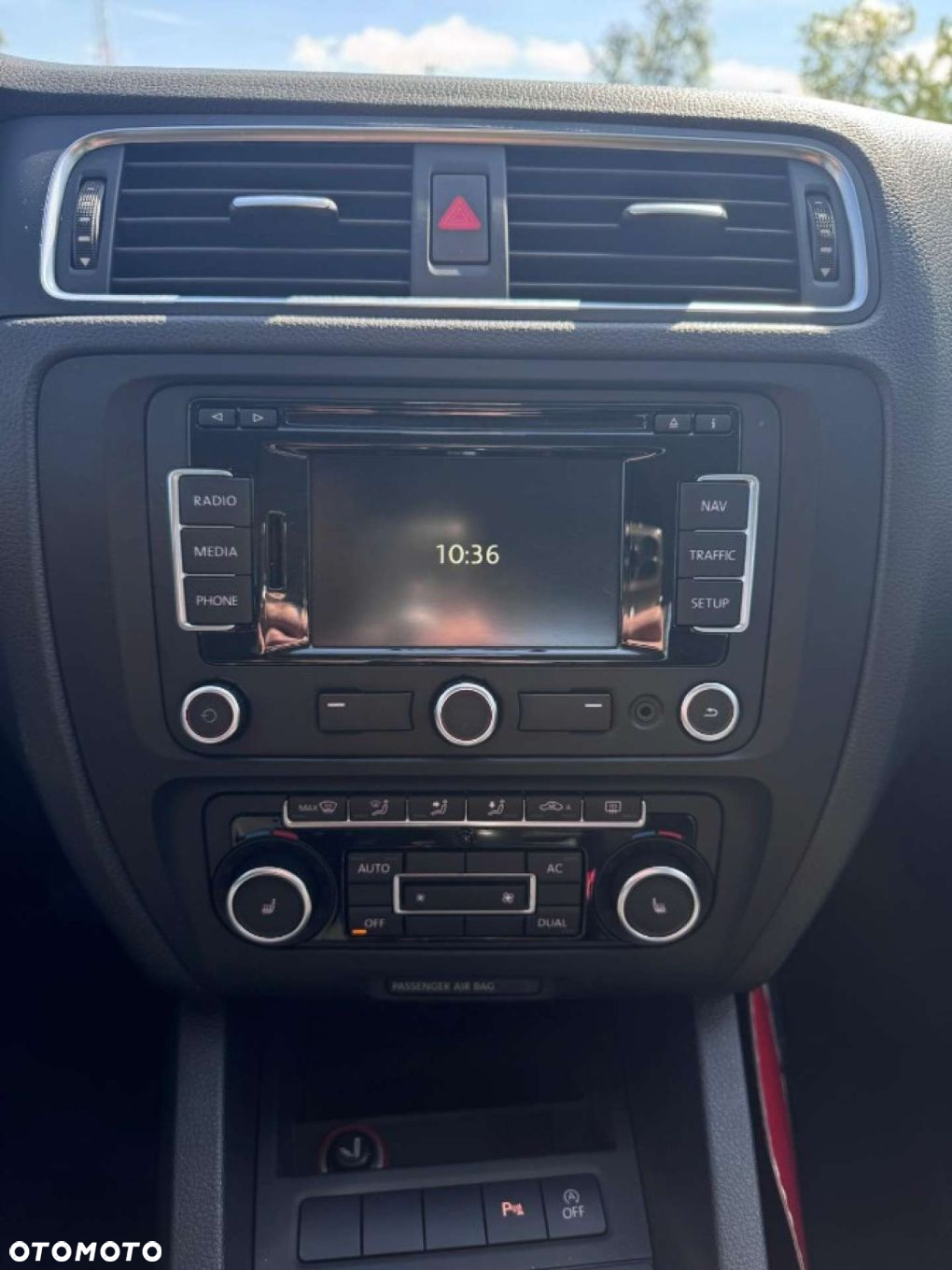 Volkswagen Jetta - 24