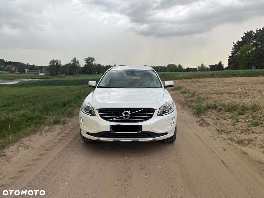 Volvo XC 60 - 4