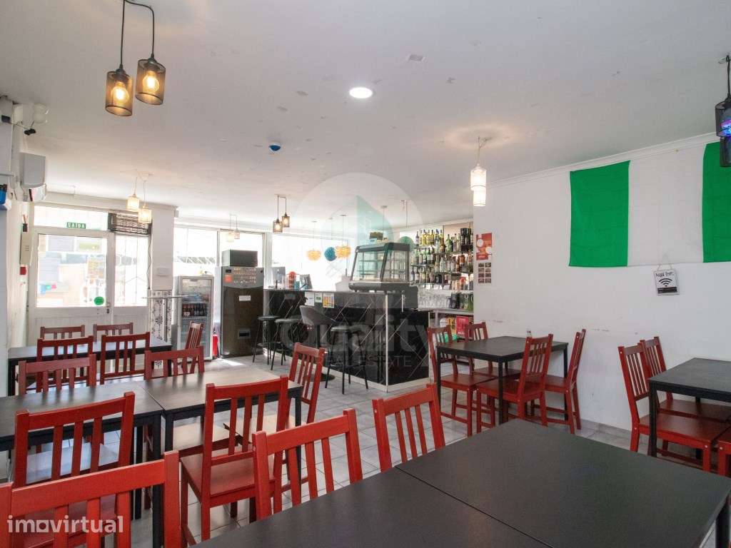 CAFÉ PARA TRESPASSE - Grande imagem: 4/25