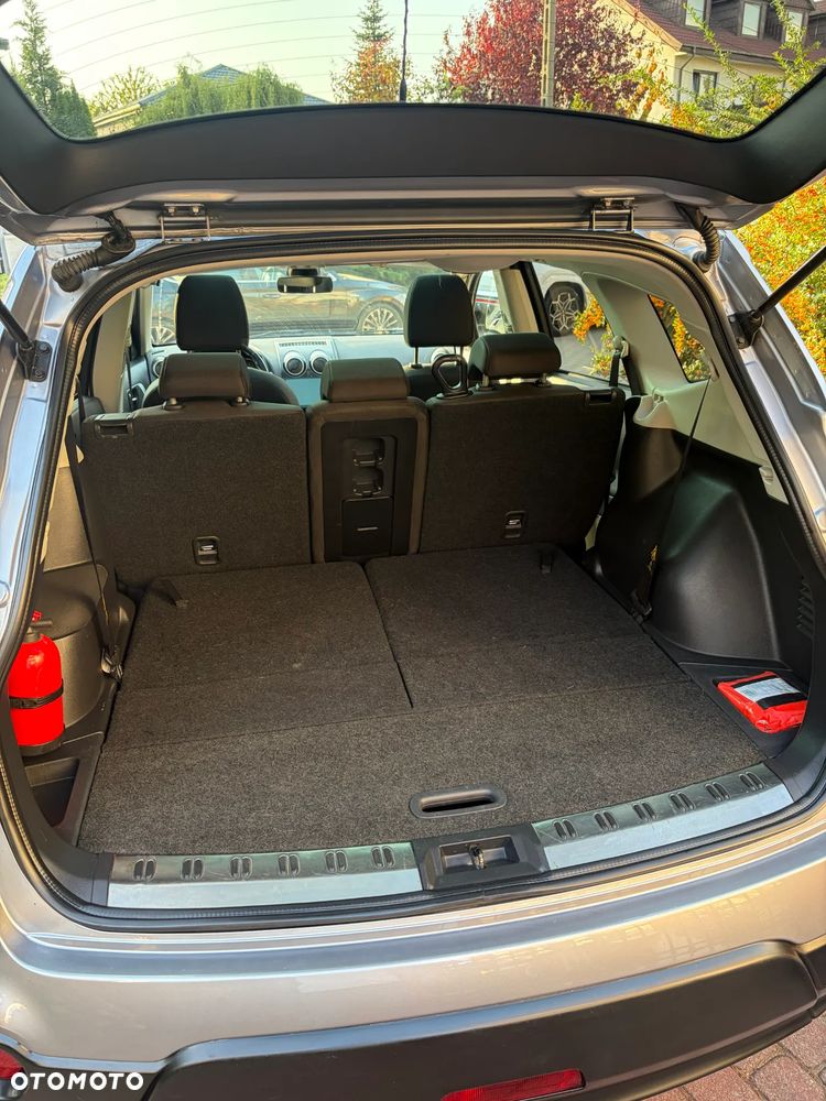 Nissan Qashqai+2 - 16