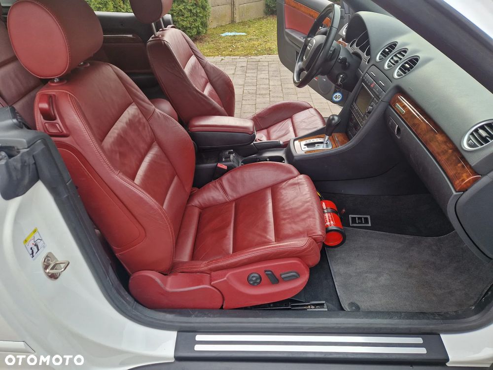 Audi A4 Cabrio 3.2 FSI quattro tiptronic - 7