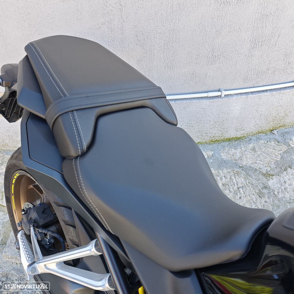Honda CB 650R - 9