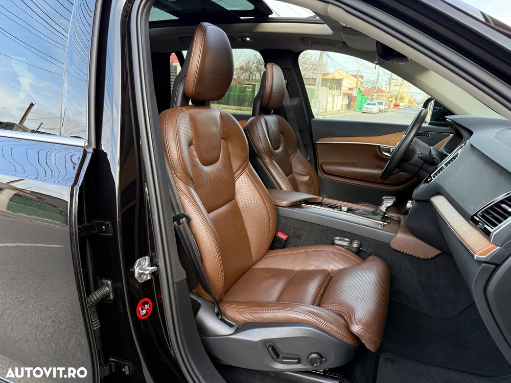 Volvo XC 90 D5 AWD Geartronic Inscription - 35