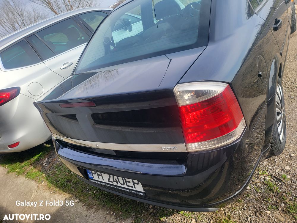Opel Vectra 1.9 CDTI Cosmo - 4