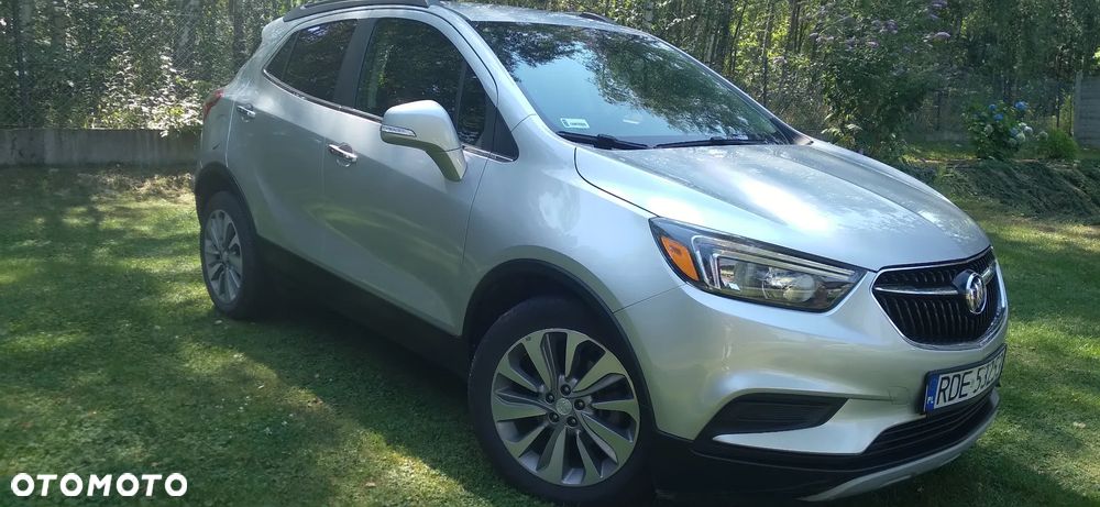 Buick Encore - 2