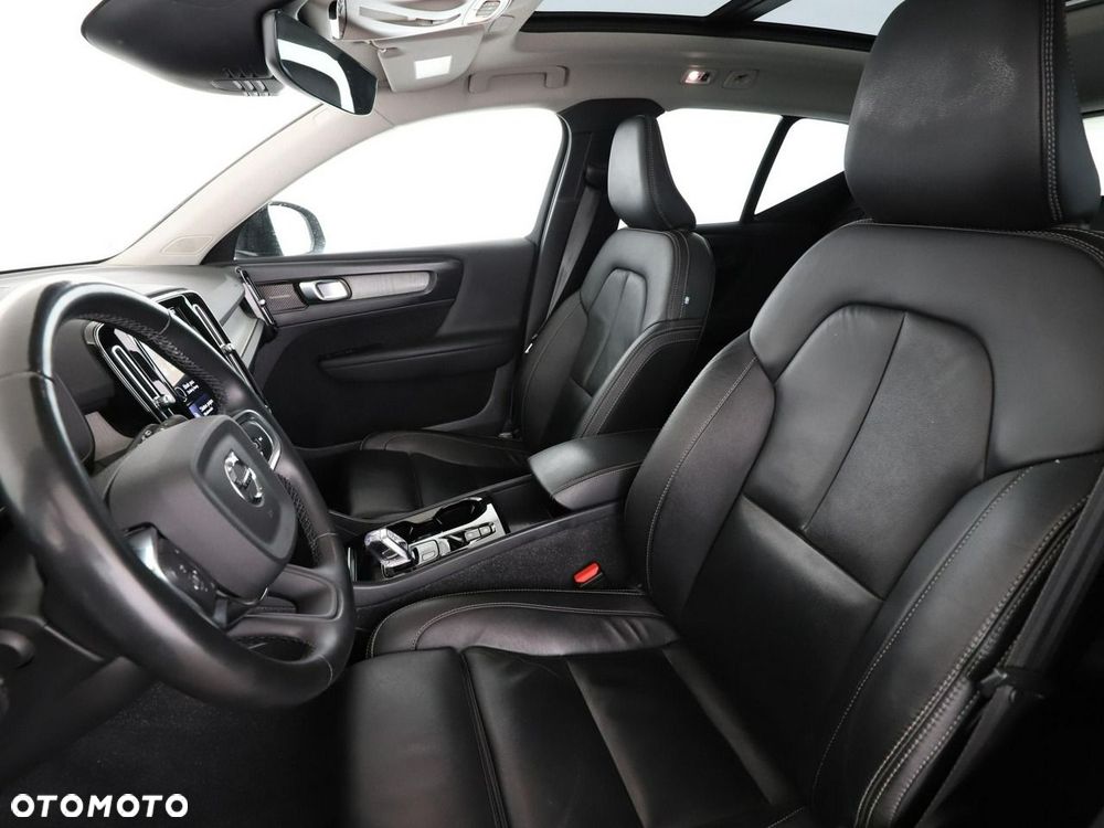 Volvo XC 40 T4 Recharge DKG Ultimate Bright - 14