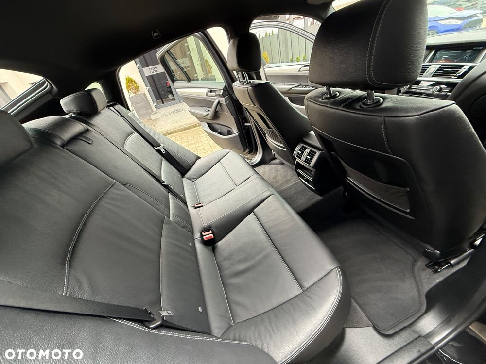 BMW X4 xDrive20i M Sport - 31