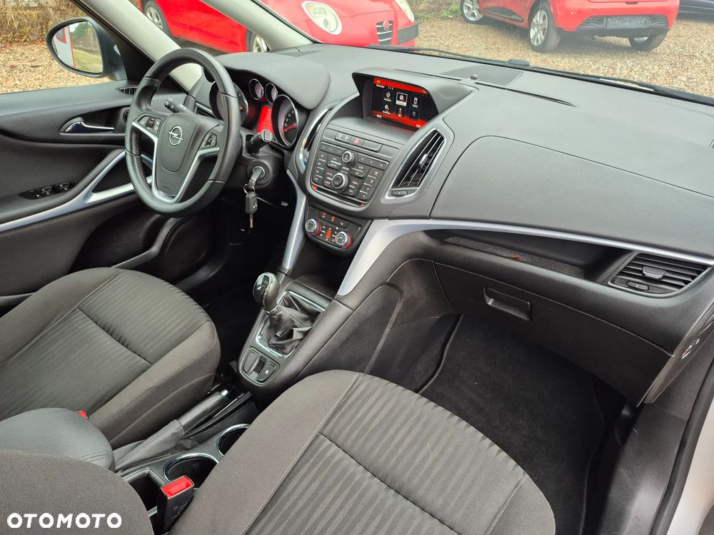 Opel Zafira Tourer 1.4 Turbo Selection - 18
