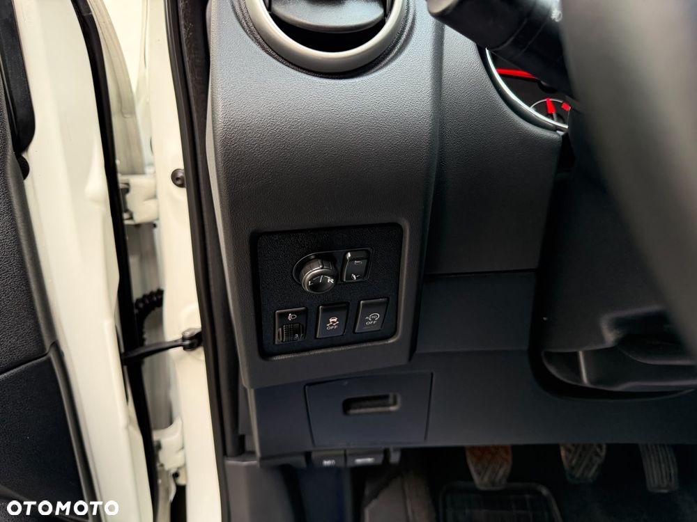 Nissan Qashqai 1.6 DCi Acenta EU6 - 20