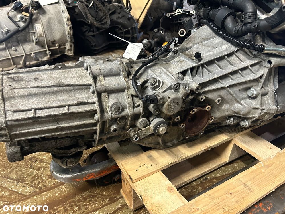 Skrzynia BIEGOW MANUAL JWS MPA 2.0 TDI  CAGA 2010 SEAT EXEO - 1