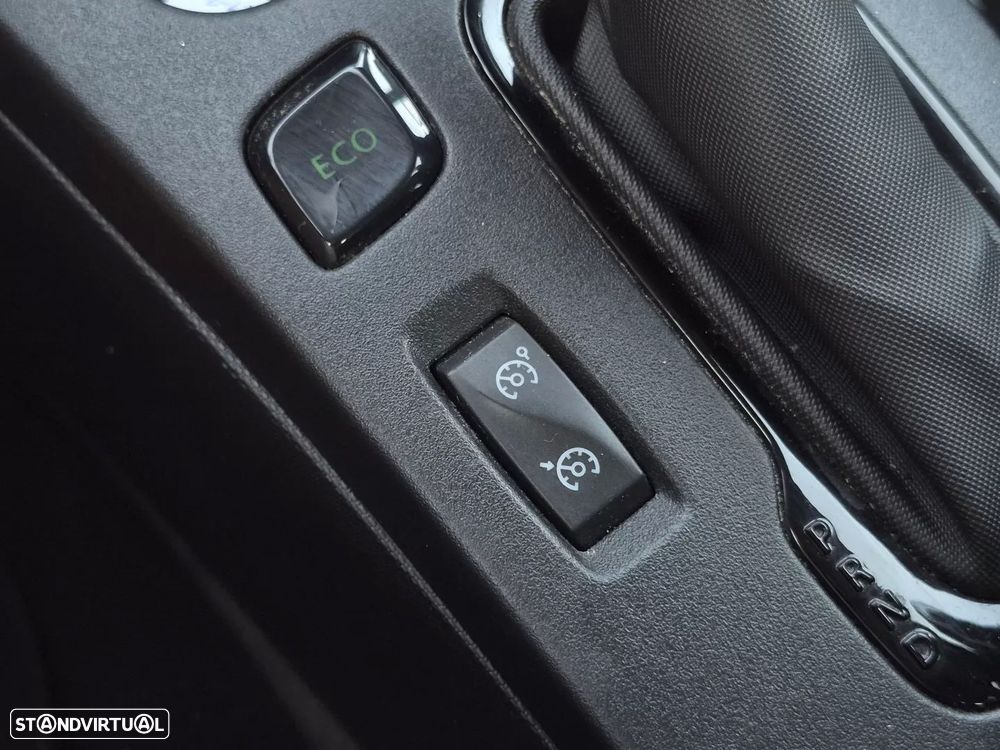 Renault Zoe (c/ Bateria) Limited 40 - 24