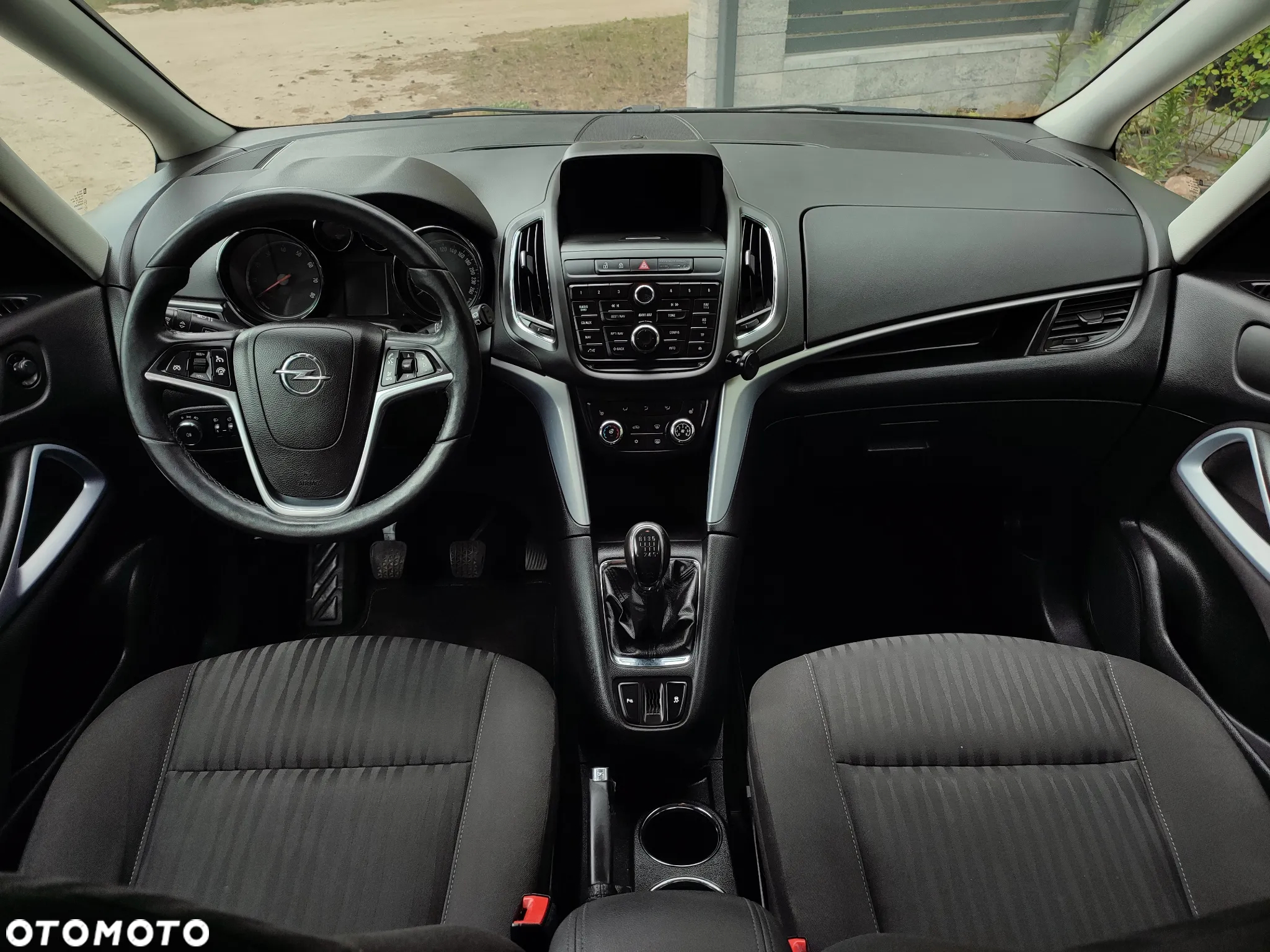 Opel Zafira 1.4 T Cosmo EcoFLEX S&S EU6 - 26