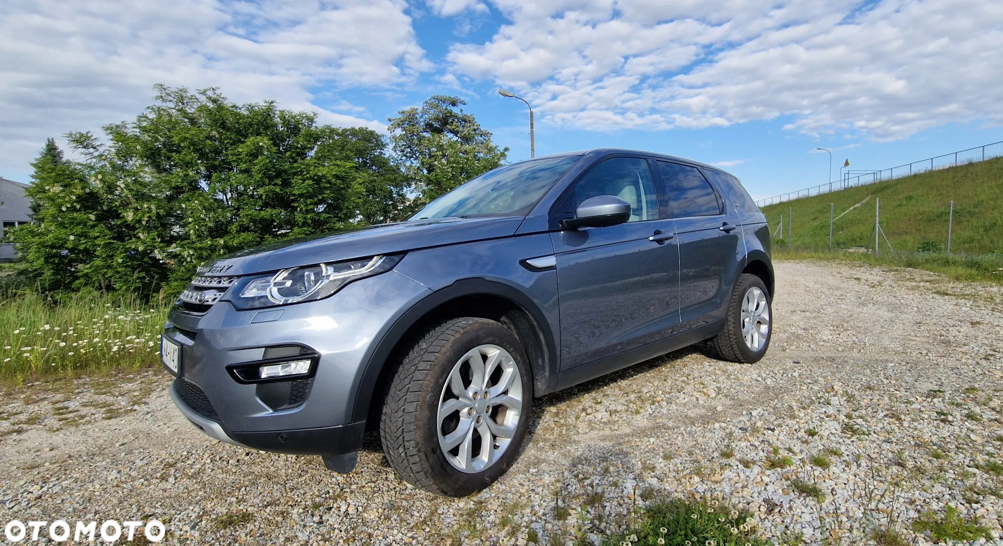 Land Rover Discovery Sport 2.0 D180 HSE - 9