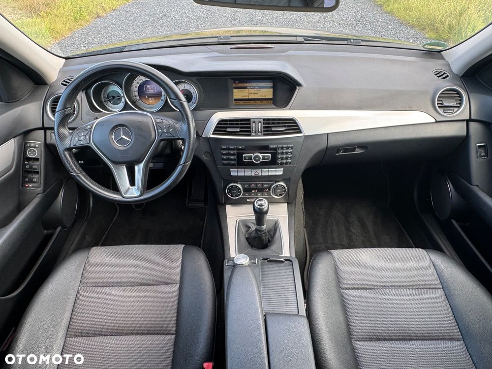 Mercedes-Benz Klasa C 200 (BlueEFFICIENCY) Avantgarde - 8