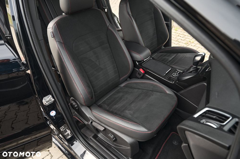Ford Kuga 2.0 TDCi AWD ST-Line Black - 28