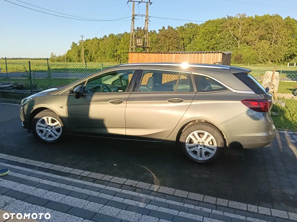 Opel Astra 1.6 CDTI Elite - 6