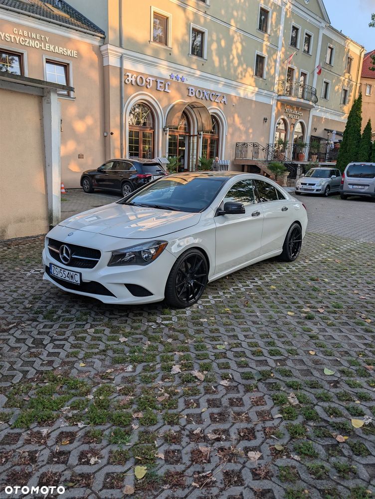 Mercedes-Benz CLA 250 7G-DCT Sport - 1