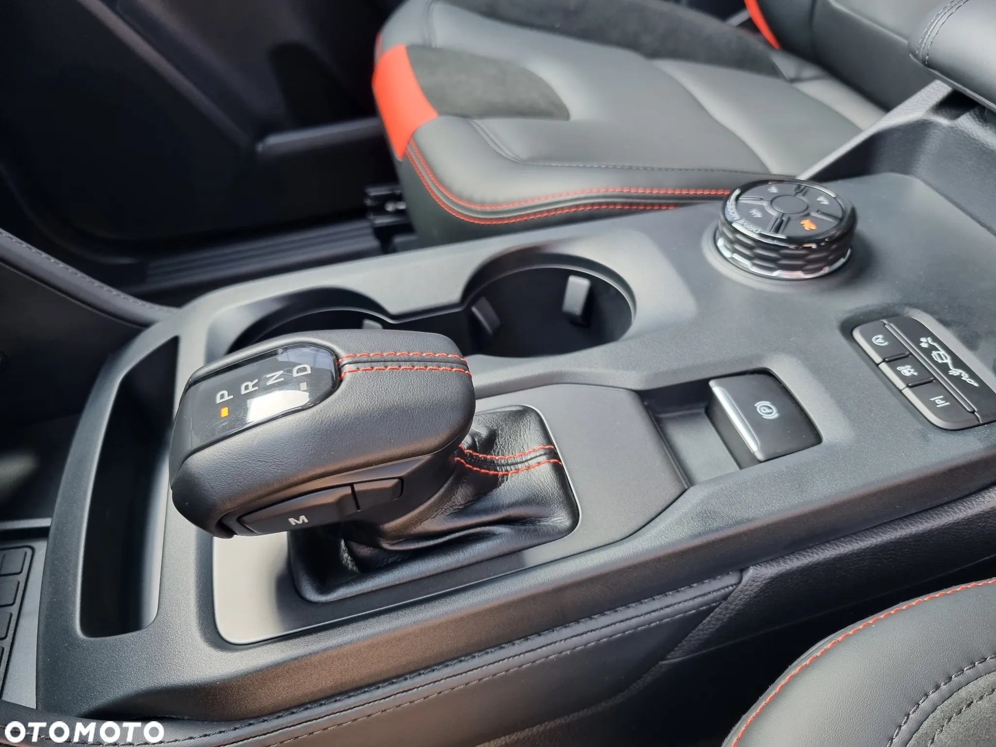 Ford Ranger Raptor Benzyna - 8