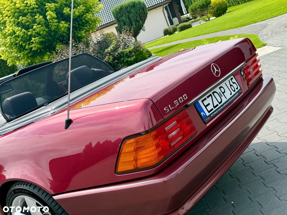 Mercedes-Benz SL - 21