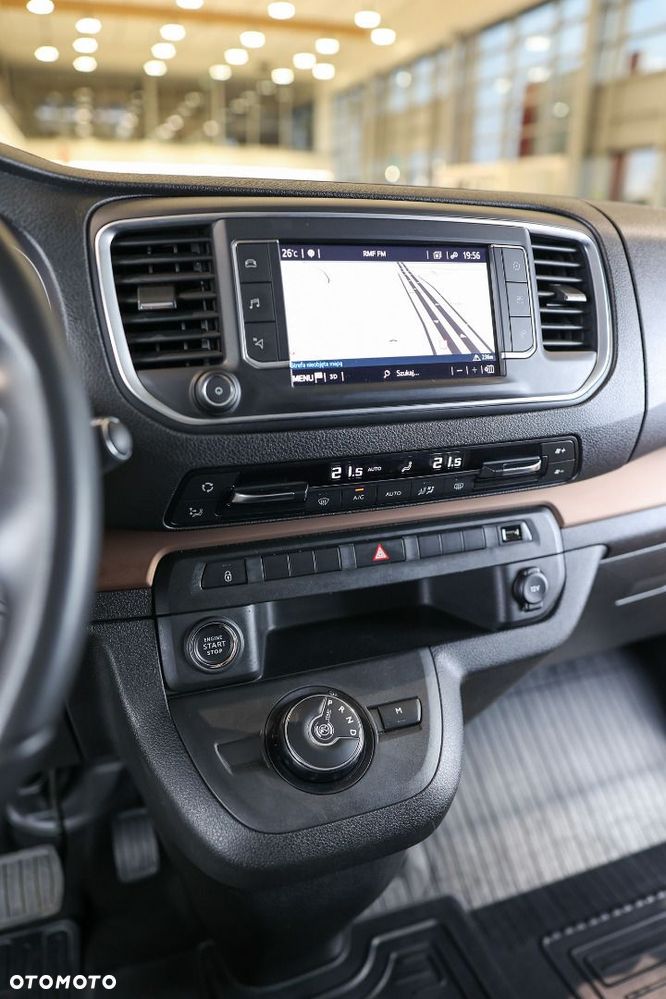 Toyota Proace Verso - 16